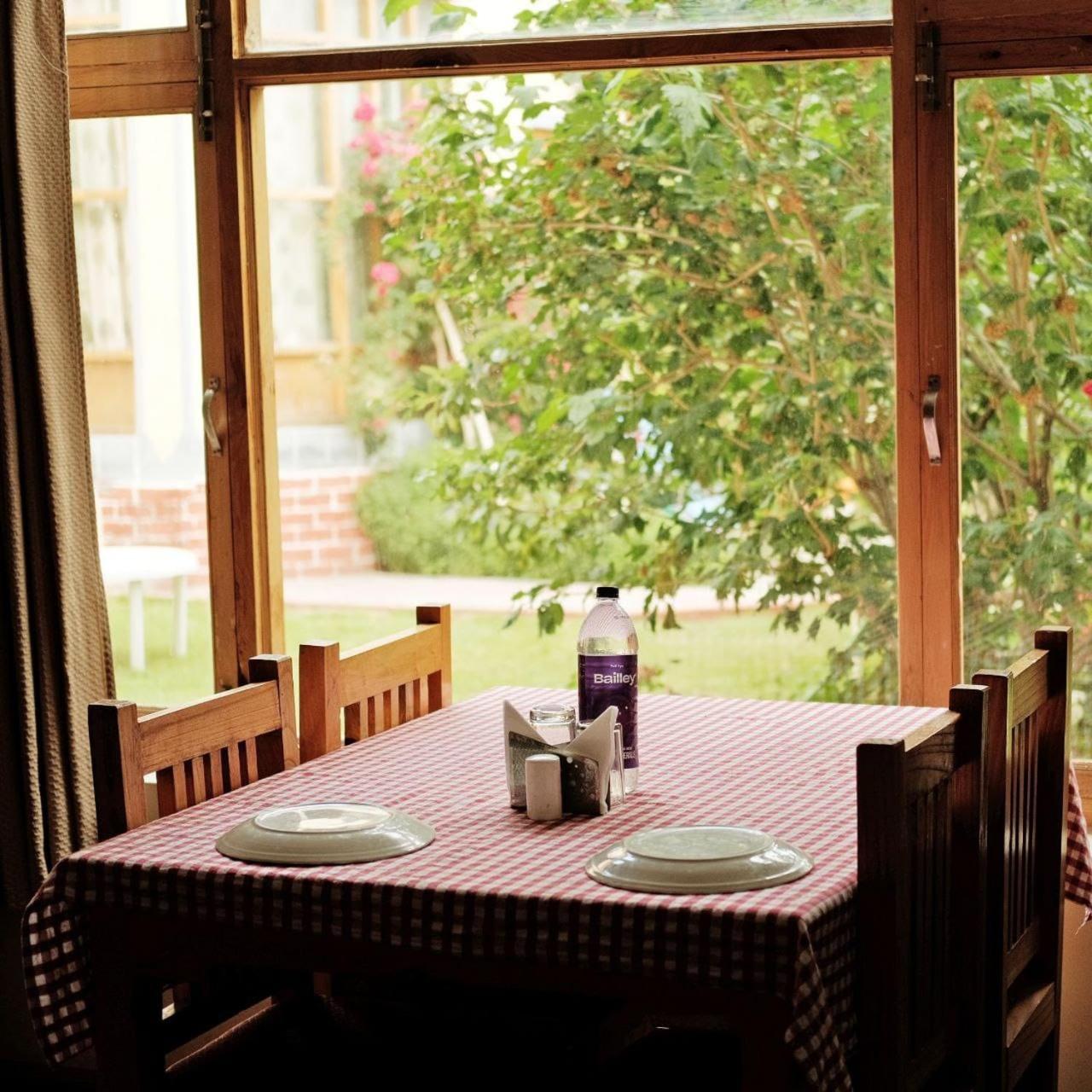 Hotel Lonchay Residency Leh Buitenkant foto