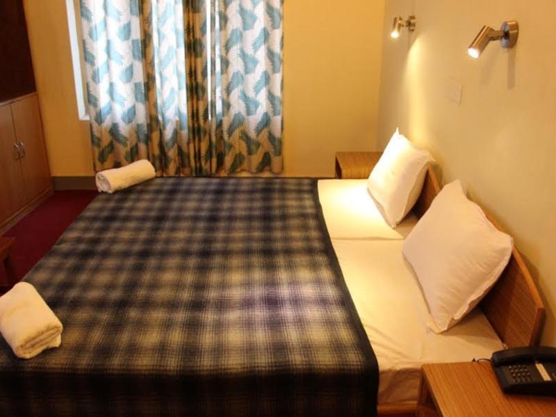Hotel Lonchay Residency Leh Buitenkant foto