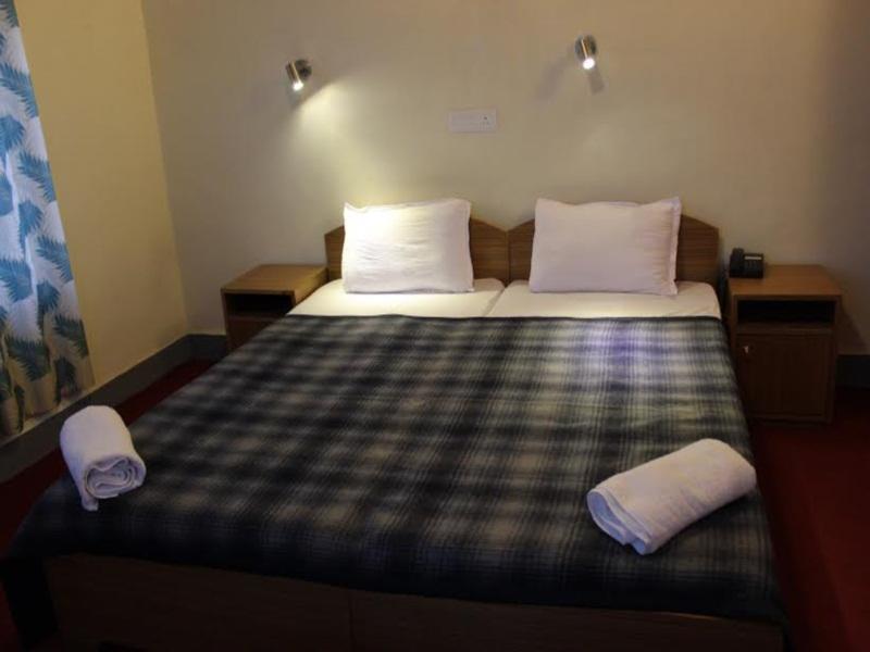 Hotel Lonchay Residency Leh Buitenkant foto